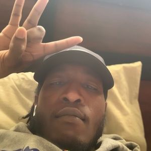 Meet your Posher, Ayinde